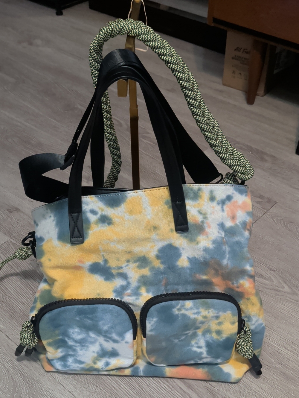 New ConditionTie-Dye Canvas Tote Bag with Front Pockets - Yellow Blue